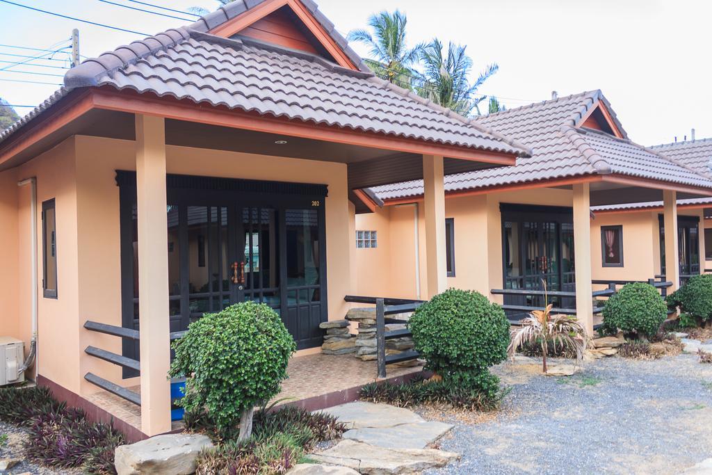 Needa Rock Resort Khanom Kültér fotó